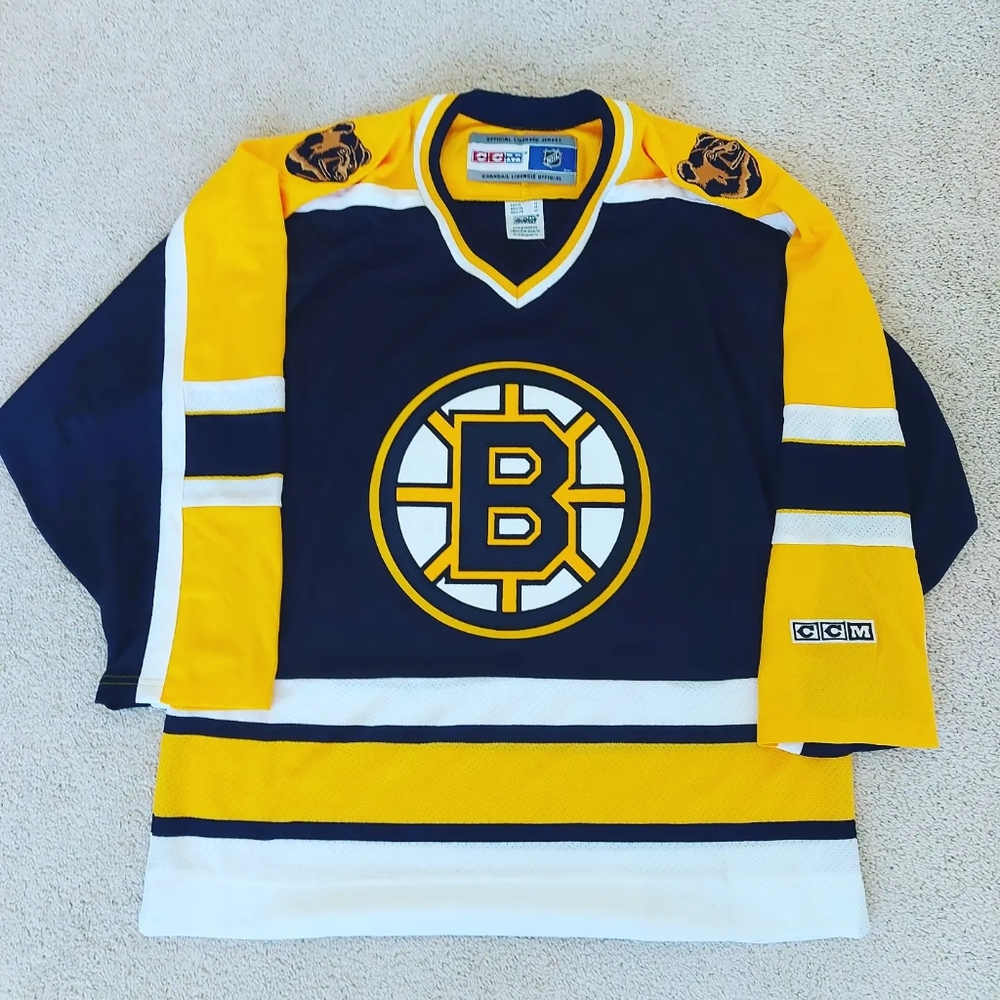 CCM Boston Bruins Jersey size M